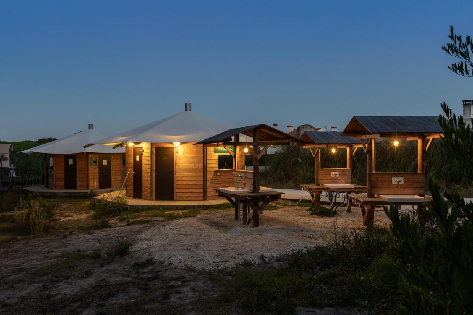Huttopia Lagoa De Obidos Casal do Narcizo ภายนอก รูปภาพ
